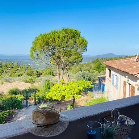 Des Collines Hotel